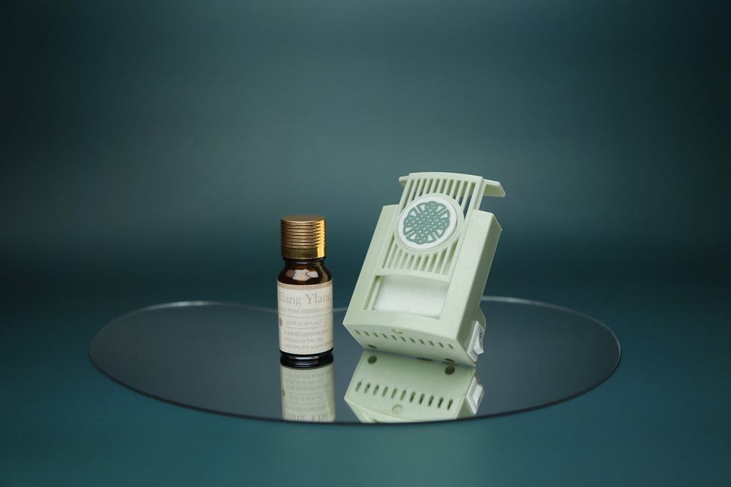 Celtic Knot Plugables® ScentSlide® Plugin Night Light Diffuser with 1 Fragrance Wafer - Sea Glass Home Fragrance Accessories